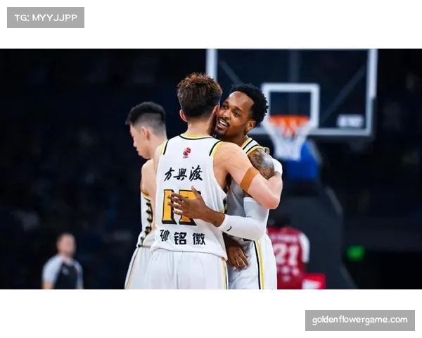 上海广厦外援阵容保持稳定,联赛前三球队均未启动换援程序 上海广厦外援阵容保持稳定,联赛前三球队均未启动换援程序